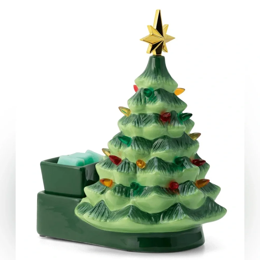New SCENTSY MERRY LITTLE CHRISTMAS WARMER